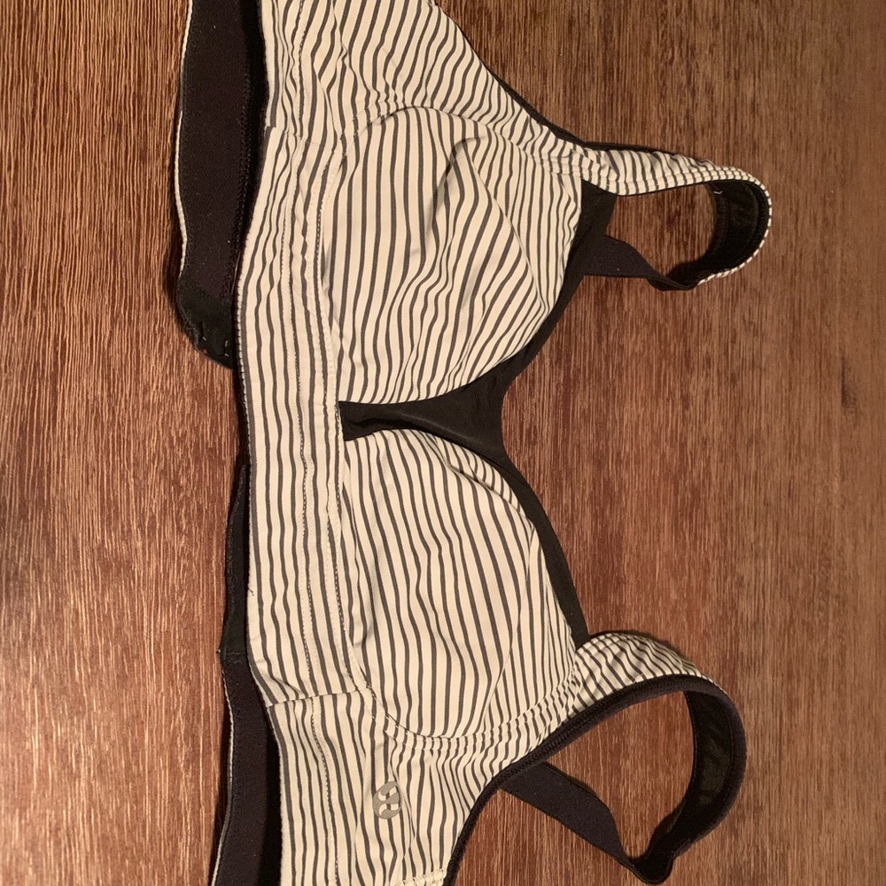 Lululemon Ta Ta Tamer